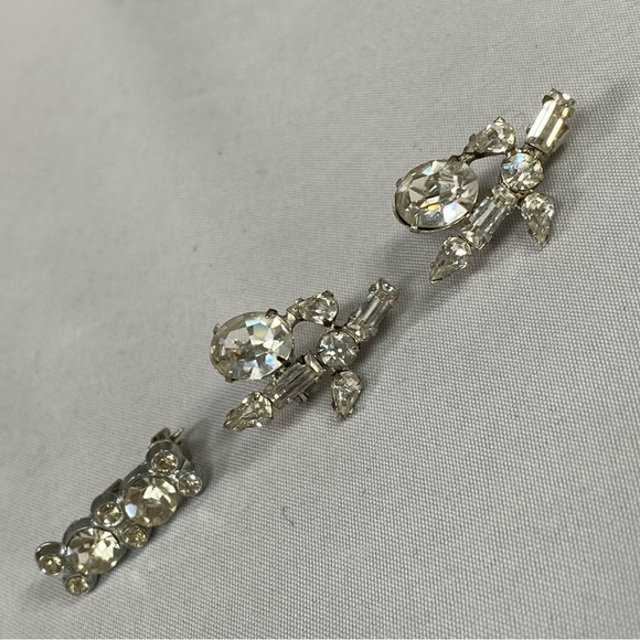 Sparkly vintage rhinestone mini pins - Picture 4 of 4